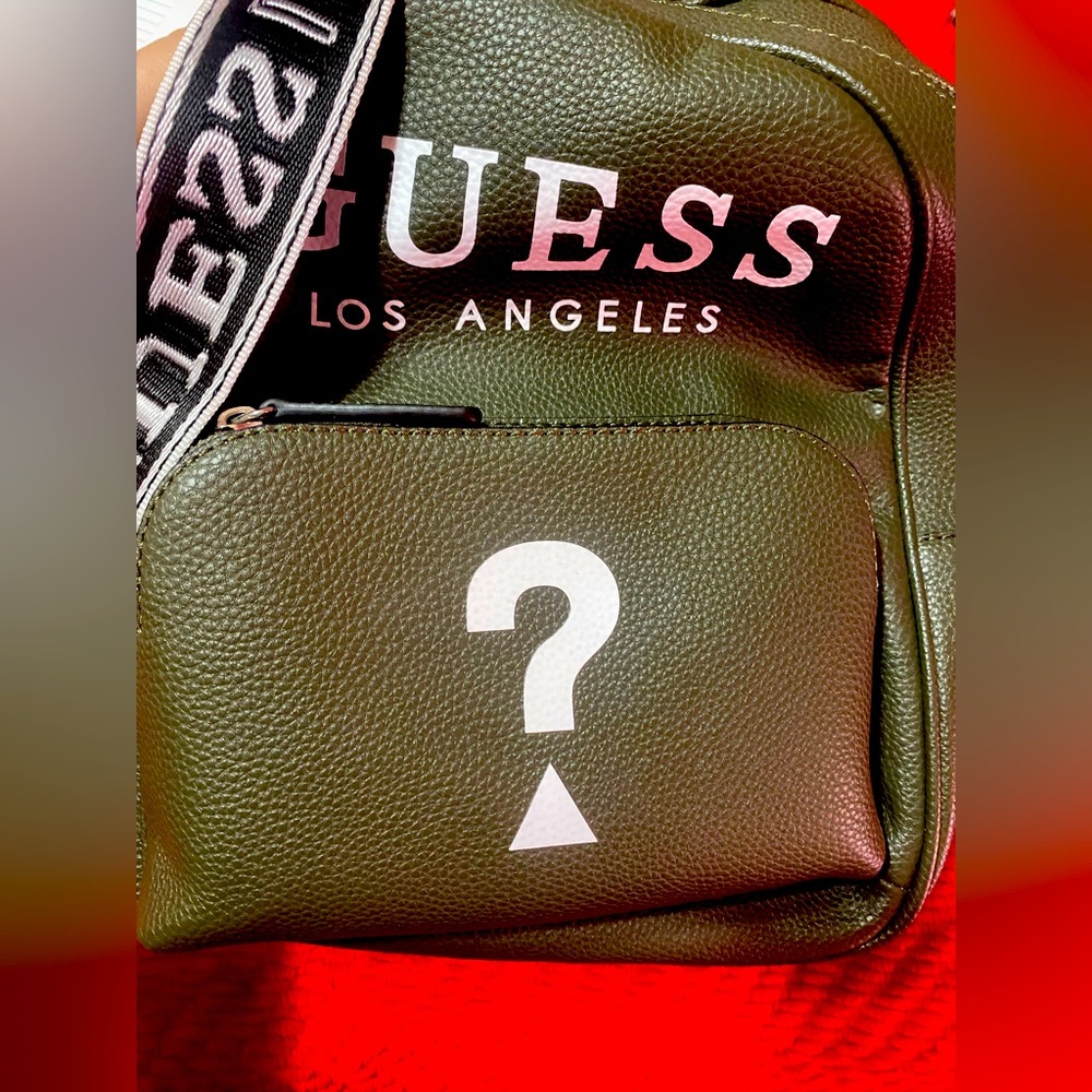Guess Bag (small backpack)